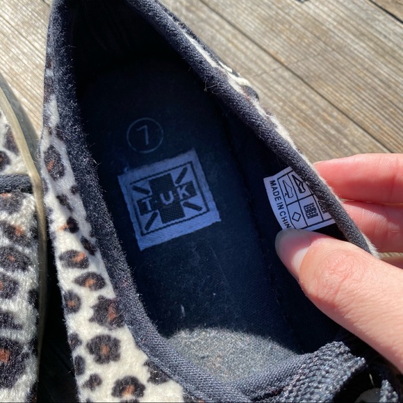 Black & Leopard Flat Shoes w/ Laces - Picture 7 of 8